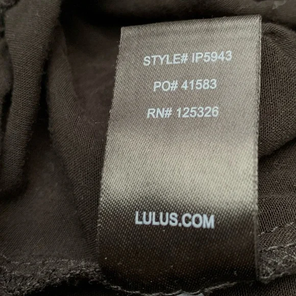 Lulu’s Learning To Fly Black Halter Jumsuit - Picture 5 of 5